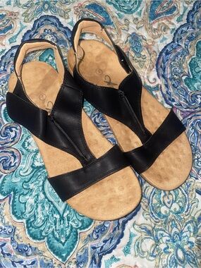 Women's Black Slingback Leather Sandals